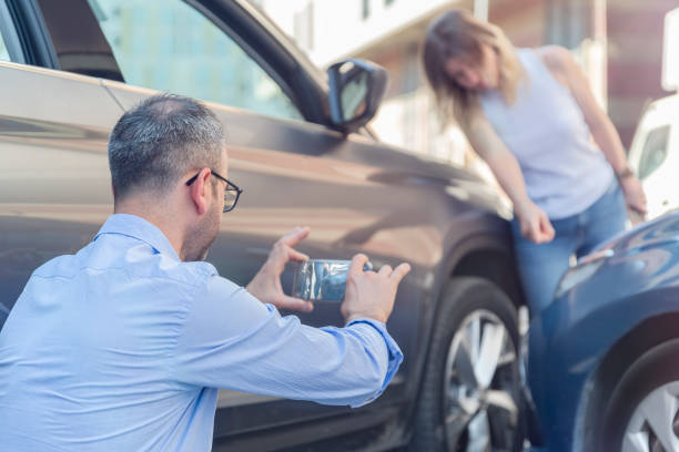 Professional Liability Car Insurance technician working in Mableton, GA